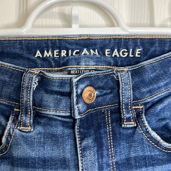 American Eagle Womens Jeggings Skinny Jeans Thrashed Distressed, Size 0 Short - Picture 3 of 12